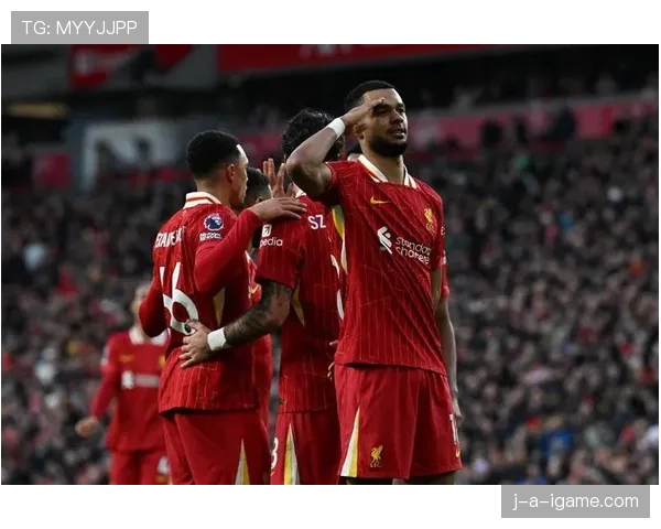 英超太妃糖新赛季剑指中游，主帅详解阵容调整与发展方向