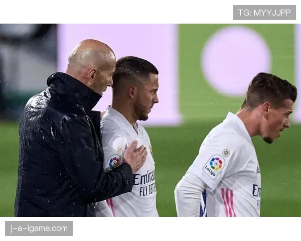 雷吉纳状态回升，关键时刻表现成近期比赛亮点