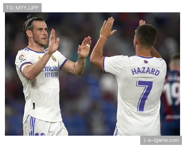 齐达内盛赞姆巴佩,称其为未来足坛的璀璨之星,表现备受关注