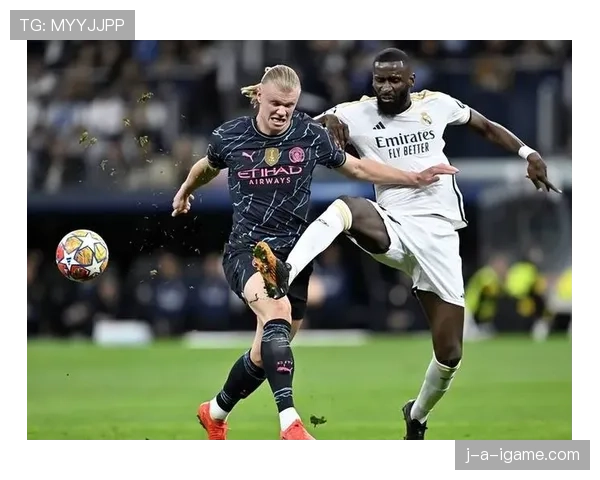 阿贾克斯关键比赛表现不佳,对赛季争冠形势产生持续影响 阿贾克斯关键比赛表现不佳,对赛季争冠形势产生持续影响