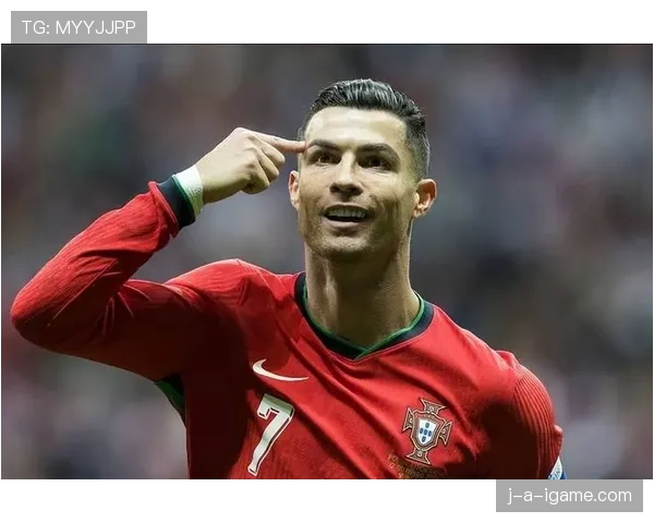 C罗晒早饭那张卡单，我连发工资的勇气都没了